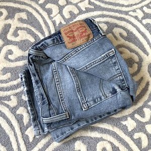 Levi 511 Slim Straight 33 x 30 Light Wash Jeans